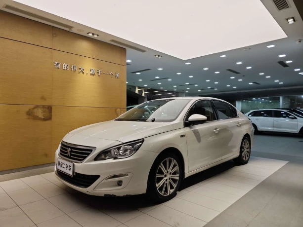 Peugeot 408