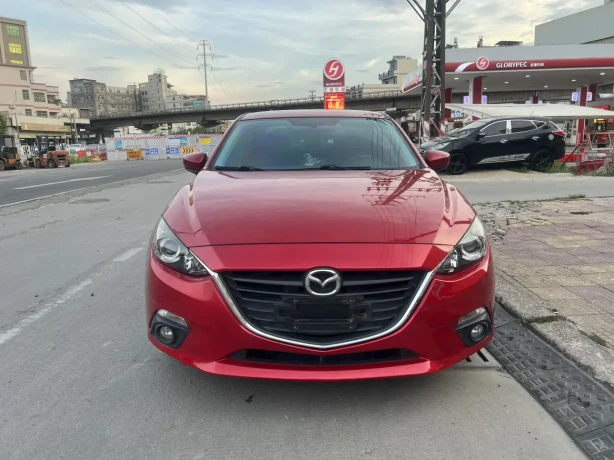 Mazda 3 Angkesela