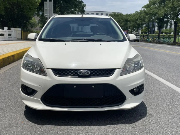 Ford Fox