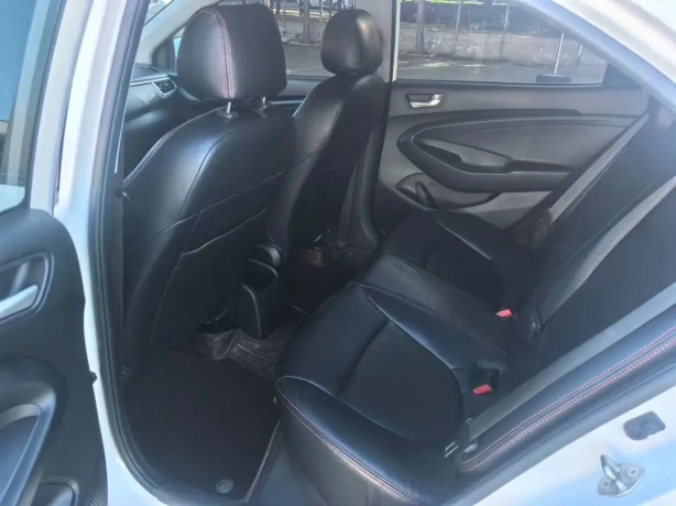 Hyundai Rena