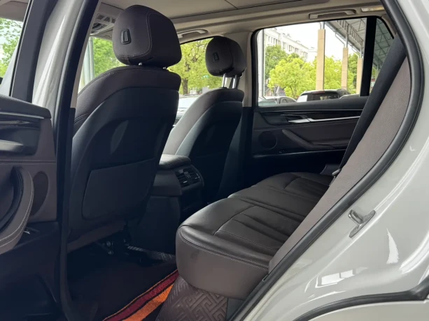 BMW X5 (imported)