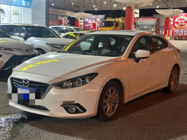 Mazda 3 Angkesela