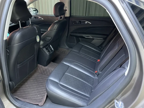 Ford Taurus