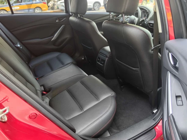 Mazda Atez