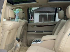 Mercedes-Benz R-Class