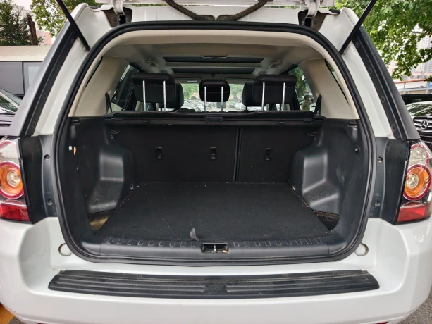 Land Rover Freelander 2