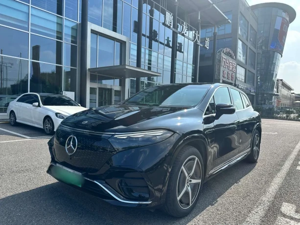 Mercedes-Benz EQS SUV