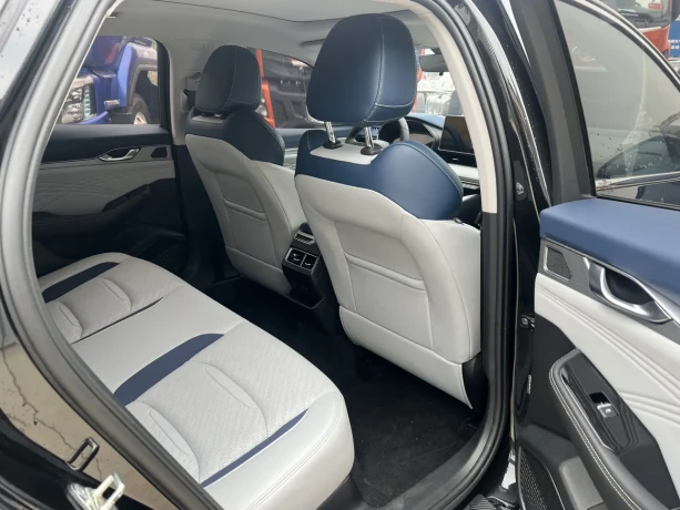 Geely Xing Rui