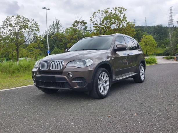 BMW X5 (imported)