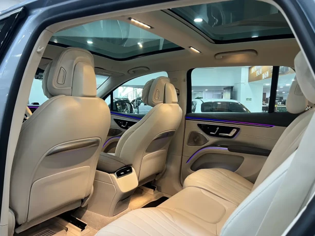 Mercedes-Benz EQS SUV