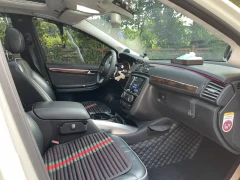 Mercedes-Benz R-Class