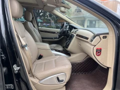 Mercedes-Benz R-Class