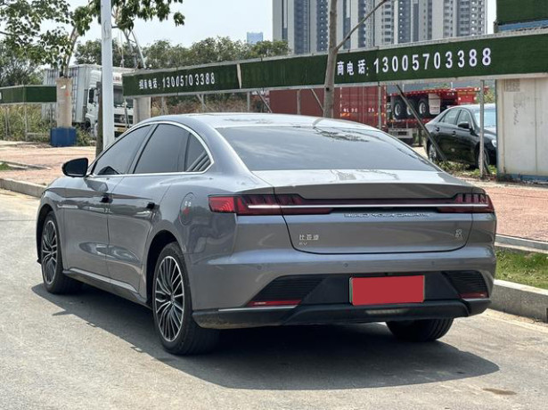 BYD Han EV
