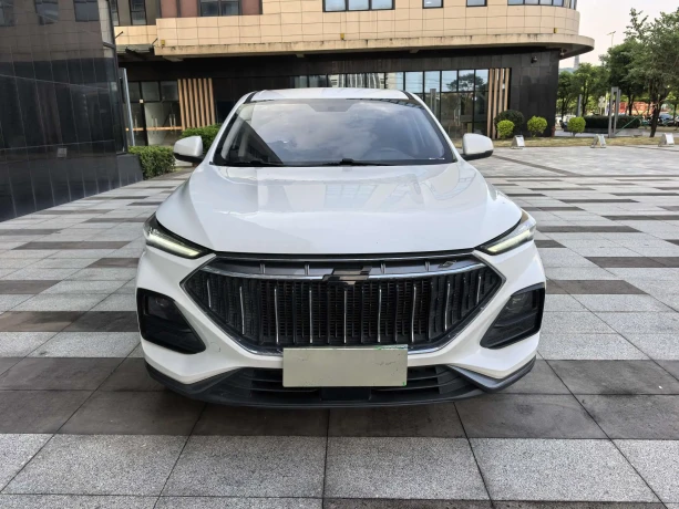 Oshan Changan Auchan X5