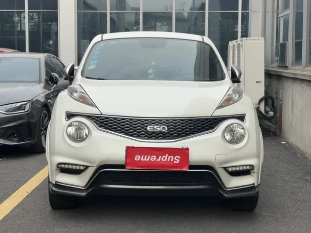 Infiniti ESQ