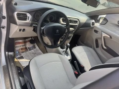 Peugeot 301