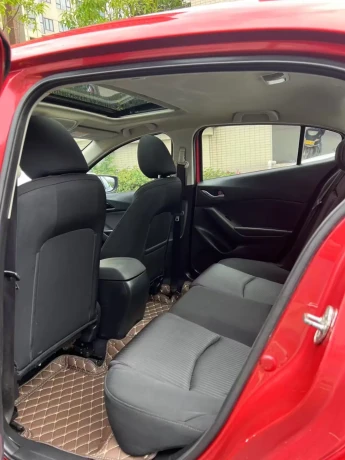 Mazda 3 Angkesela