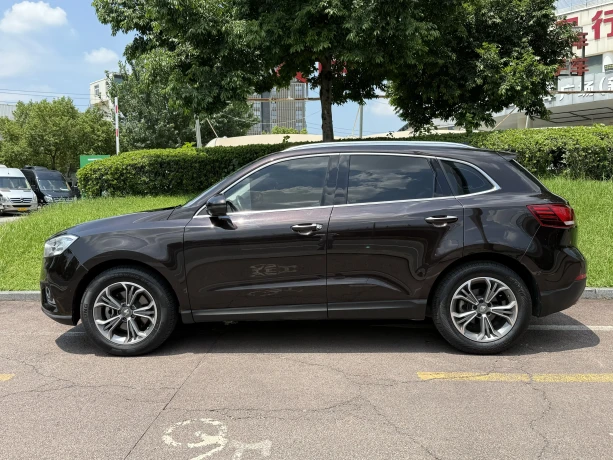 Borgward BX7