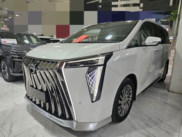 GAC Trumpchi M8