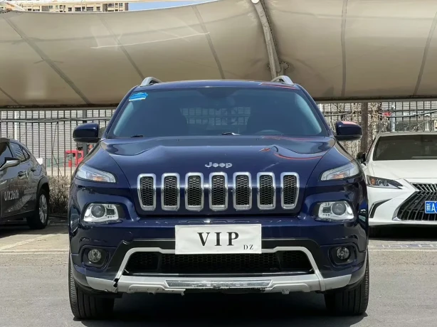 Jeep Free light