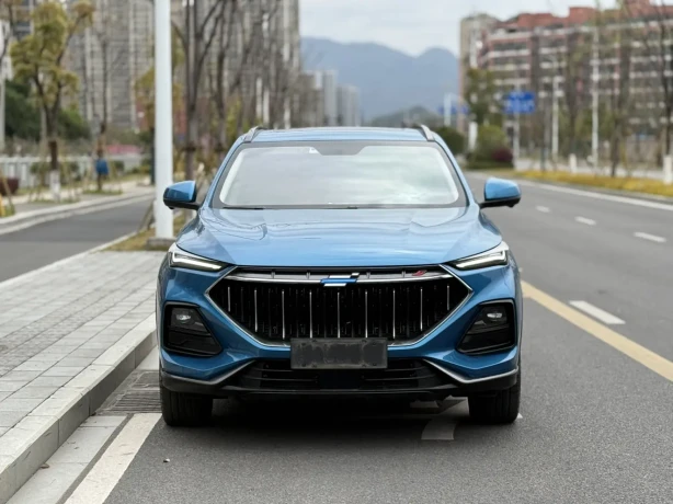Oshan Changan Auchan X5