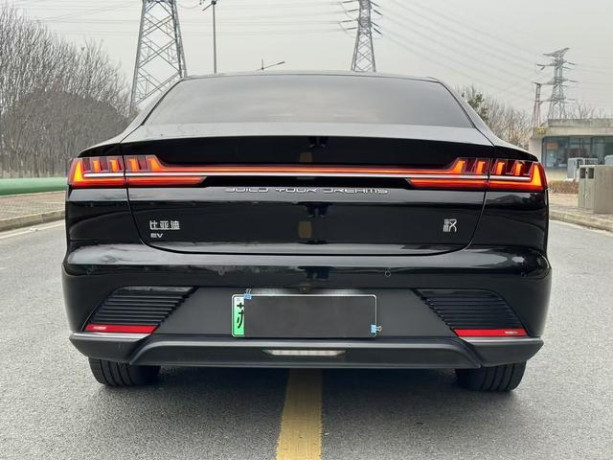 BYD Han EV