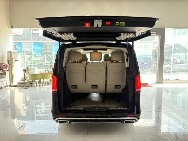 Mercedes-Benz Mercedes Benz V Class