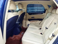 Bentley Bentayga PHEV