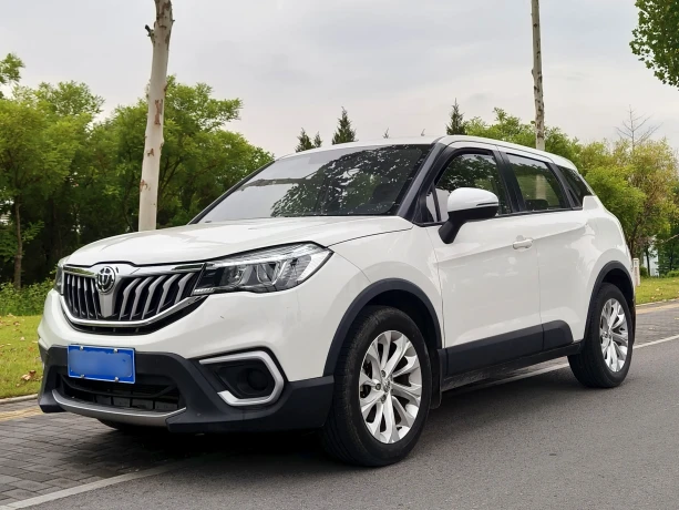 Brilliance China V3
