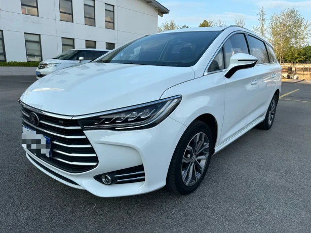 BYD Song MAX