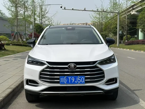BYD Tang