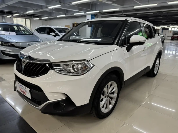 Brilliance China V3