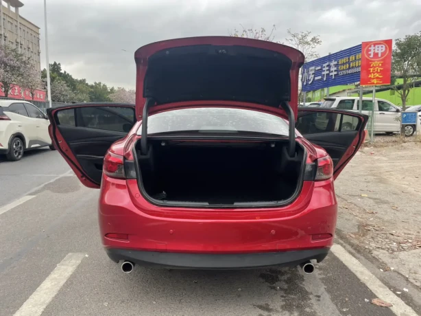 Mazda Atez