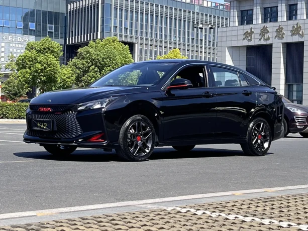Dongfeng Yixuan