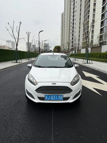 Ford Carnival