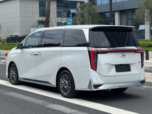 GAC Trumpchi M8