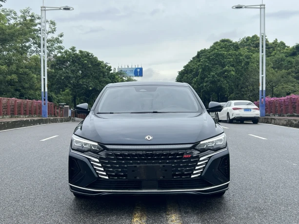 Dongfeng Yixuan MAX