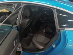 BMW 2 Series (Imported)