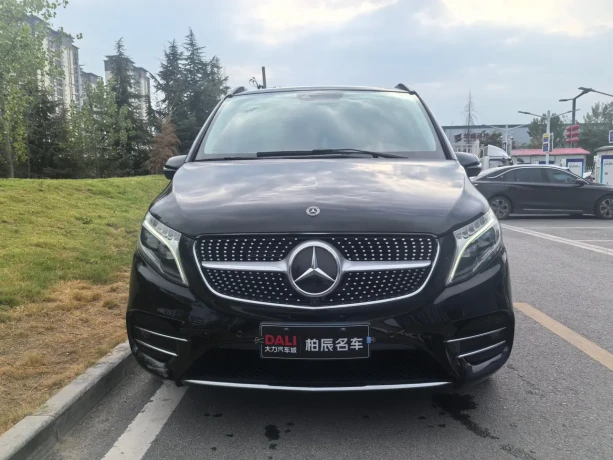 Mercedes-Benz Mercedes Benz V Class
