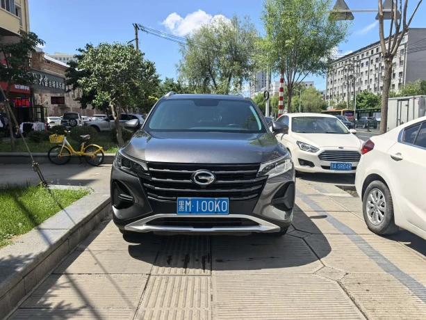 GAC Trumpchi GS4