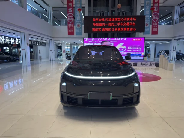 Lixiang L7