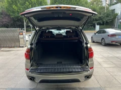BMW X5 (imported)