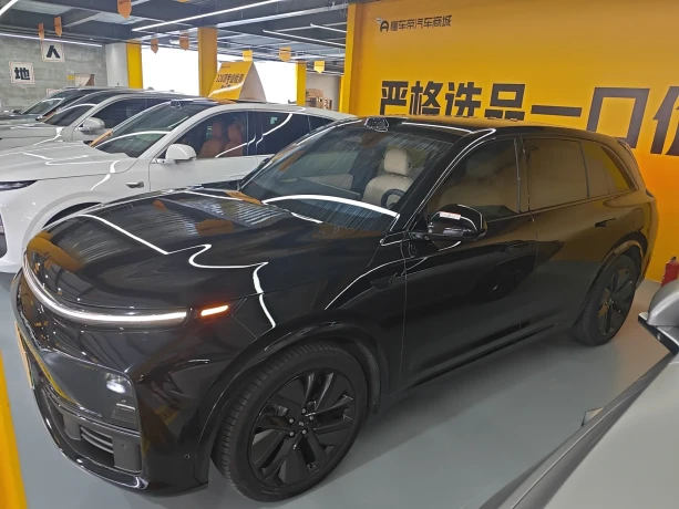 Lixiang L7
