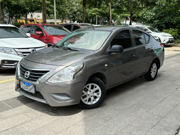 Nissan Sunlight
