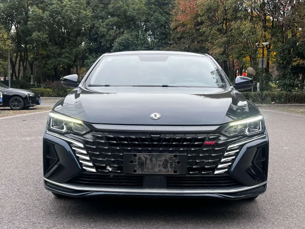 Dongfeng Yixuan MAX