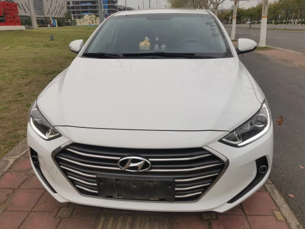 Hyundai Lead
