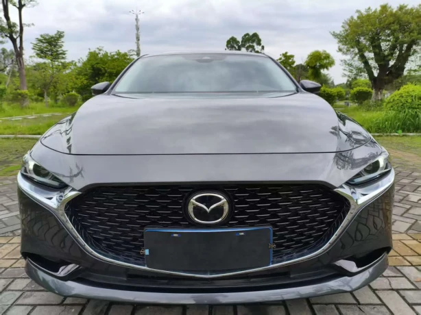 Mazda 3 Angkesela