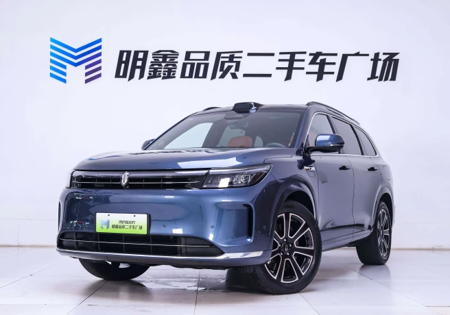 AITO M7
