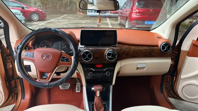 BAIC Shenbao X25