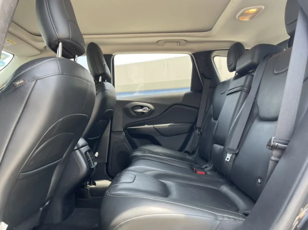 Jeep Free light